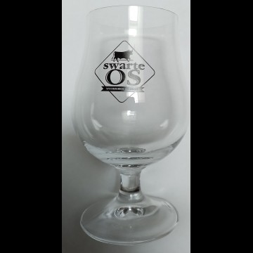 Swarte Os Bierglas op Voet