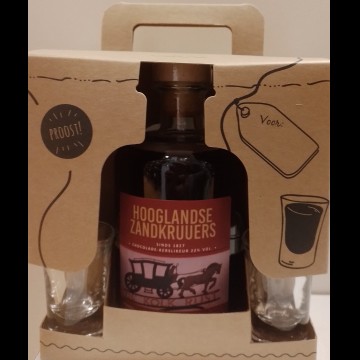 Hooglandse Zandkruuers Chocolade-Kersenlikeur cadeauverpakking met 2 glazen